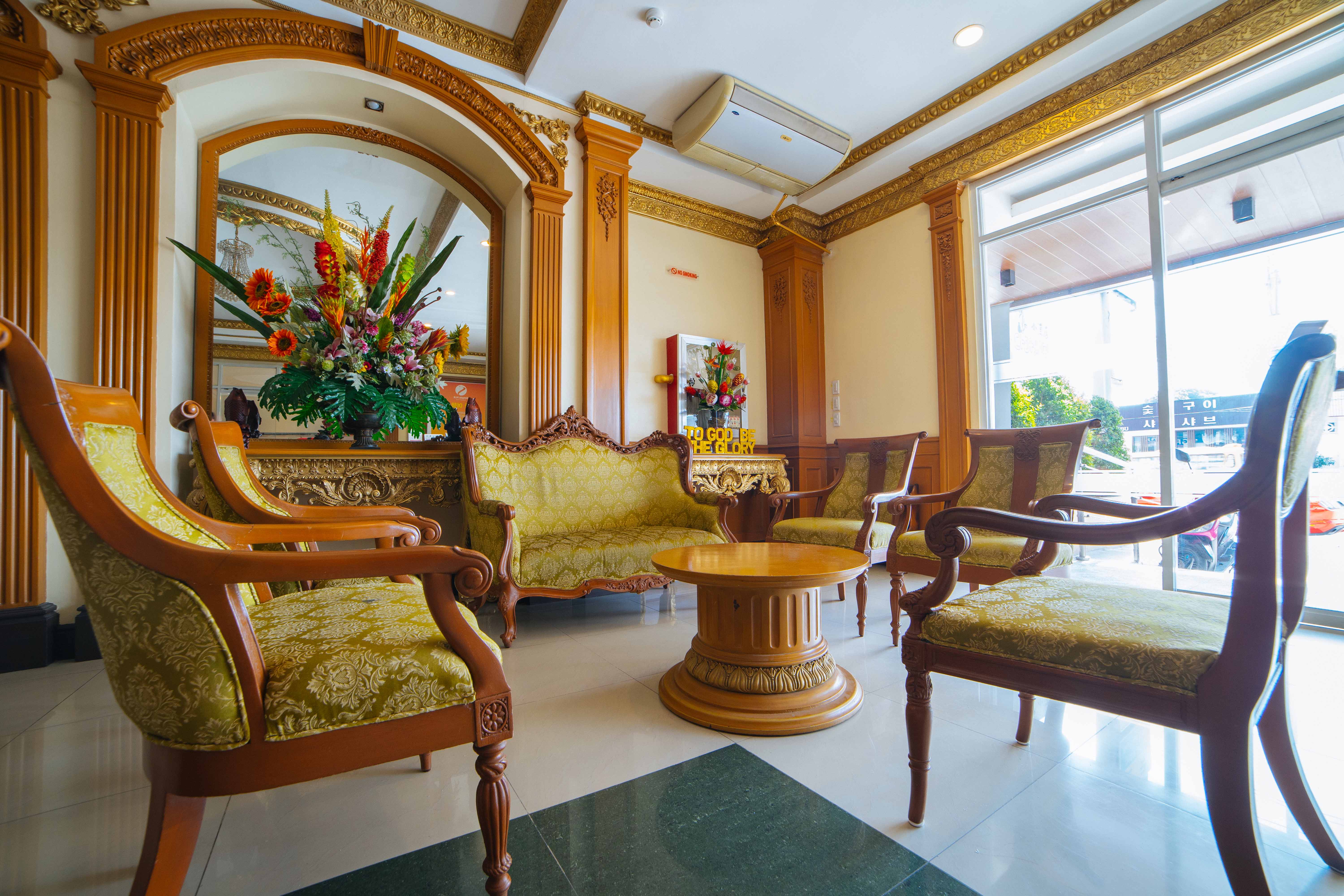 Hotel Vanna by RedDoorz Premium