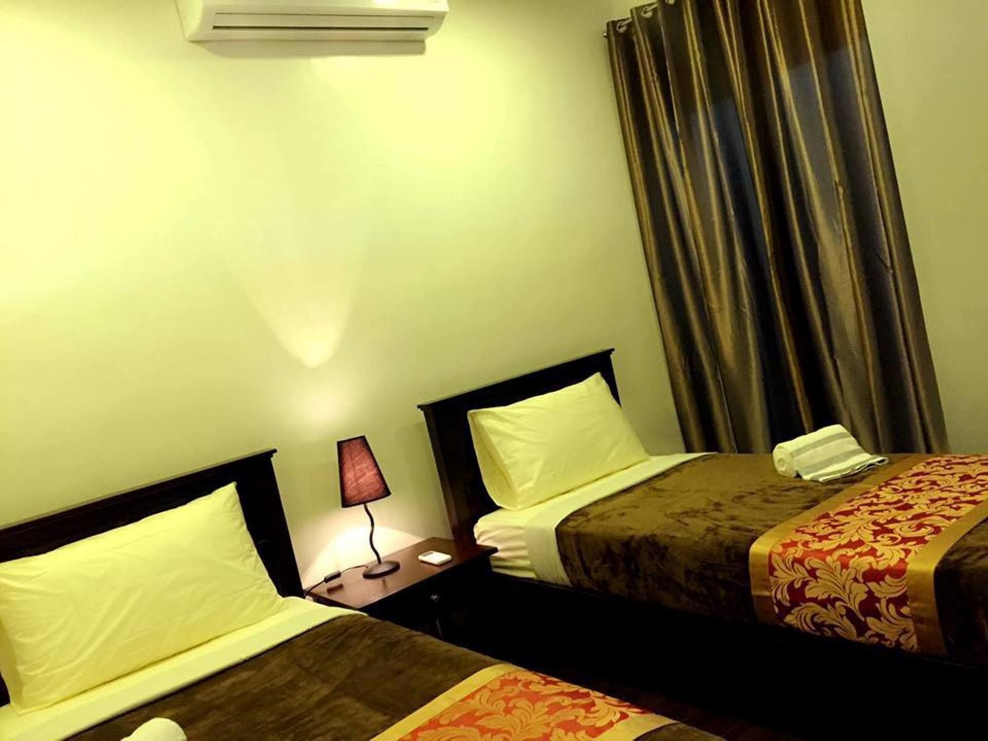 Jo Carter's Hotel & Suites