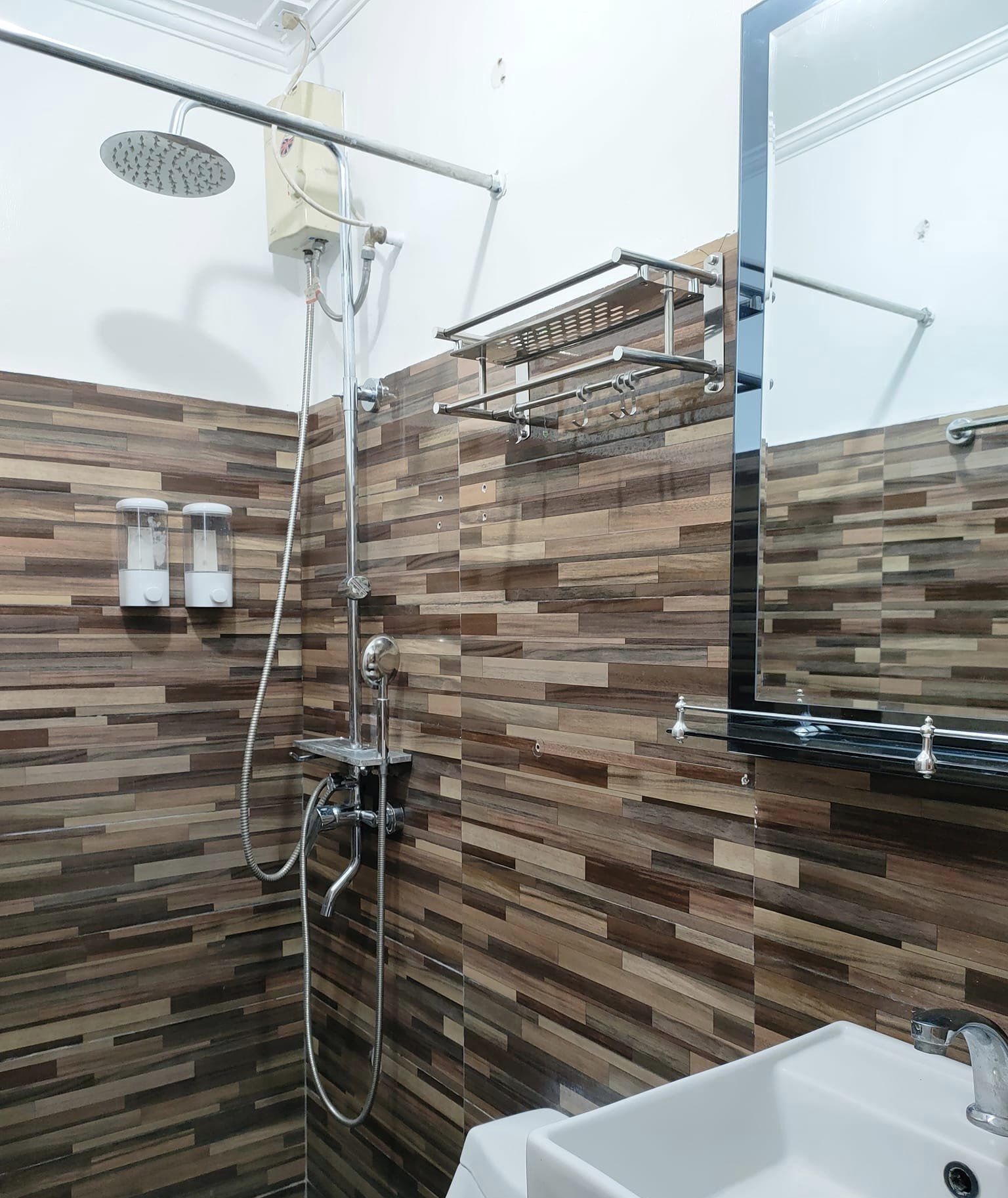 King Rapid Rise Hotel