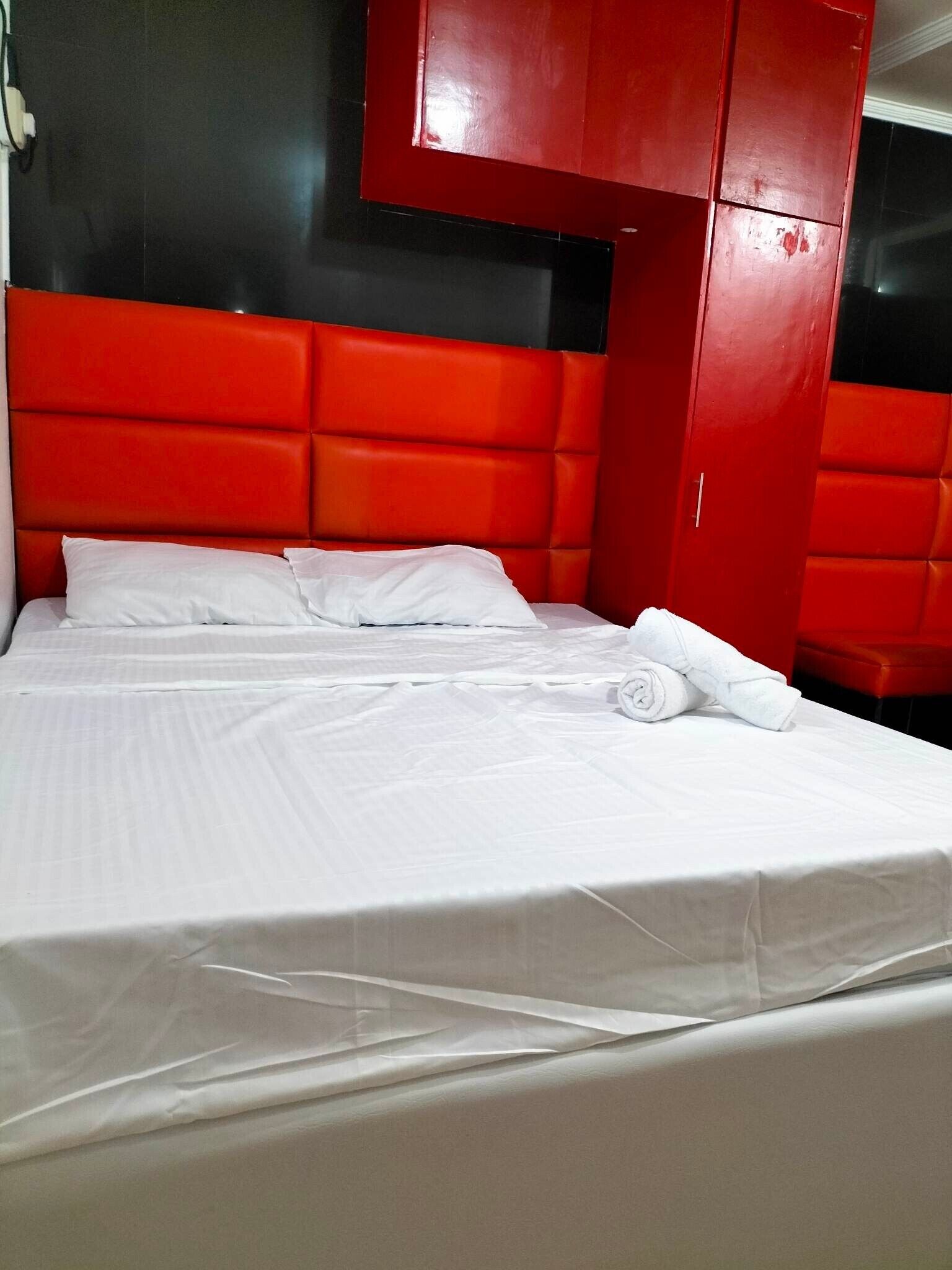 King Rapid Rise Hotel