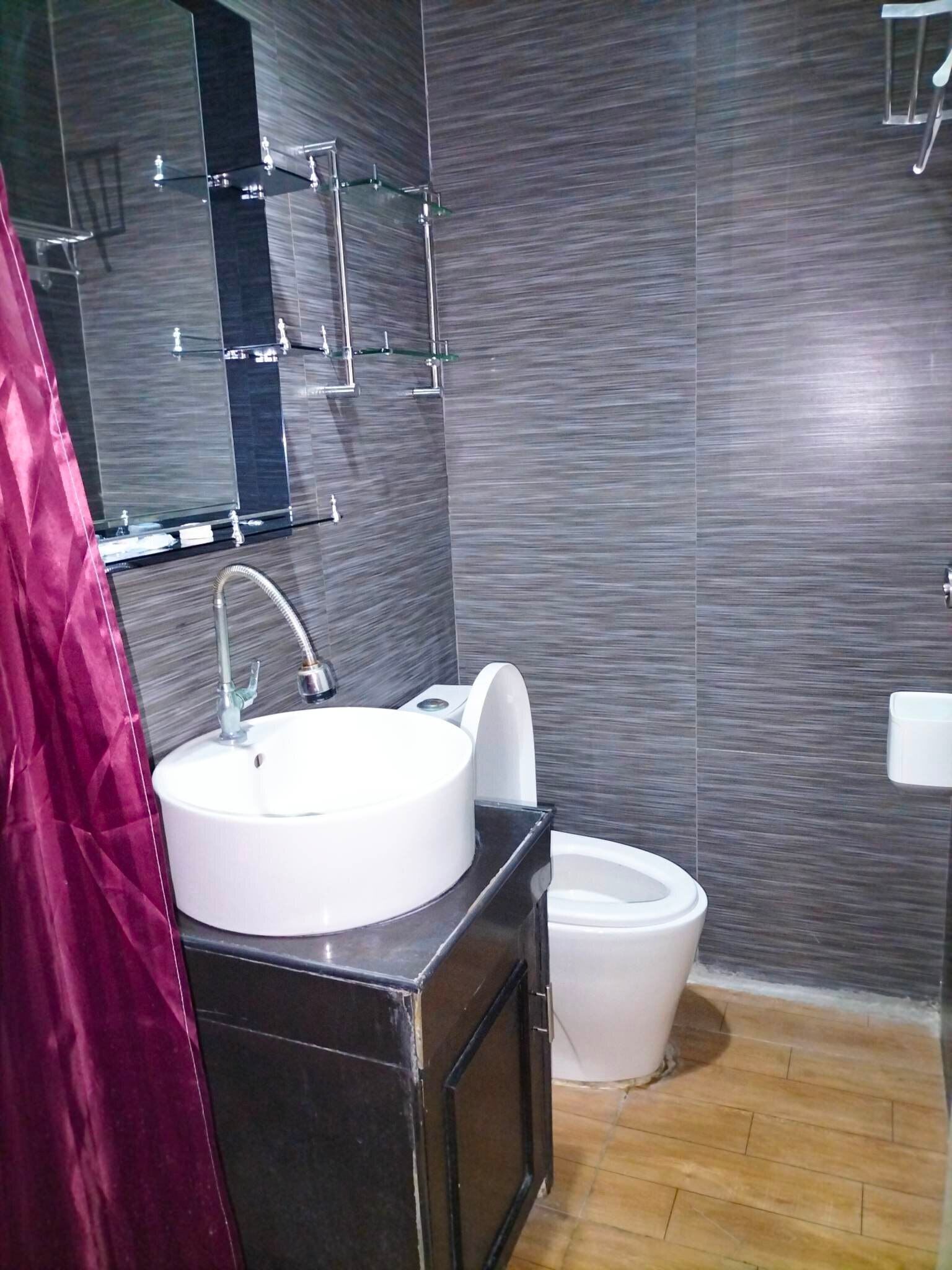 King Rapid Rise Hotel