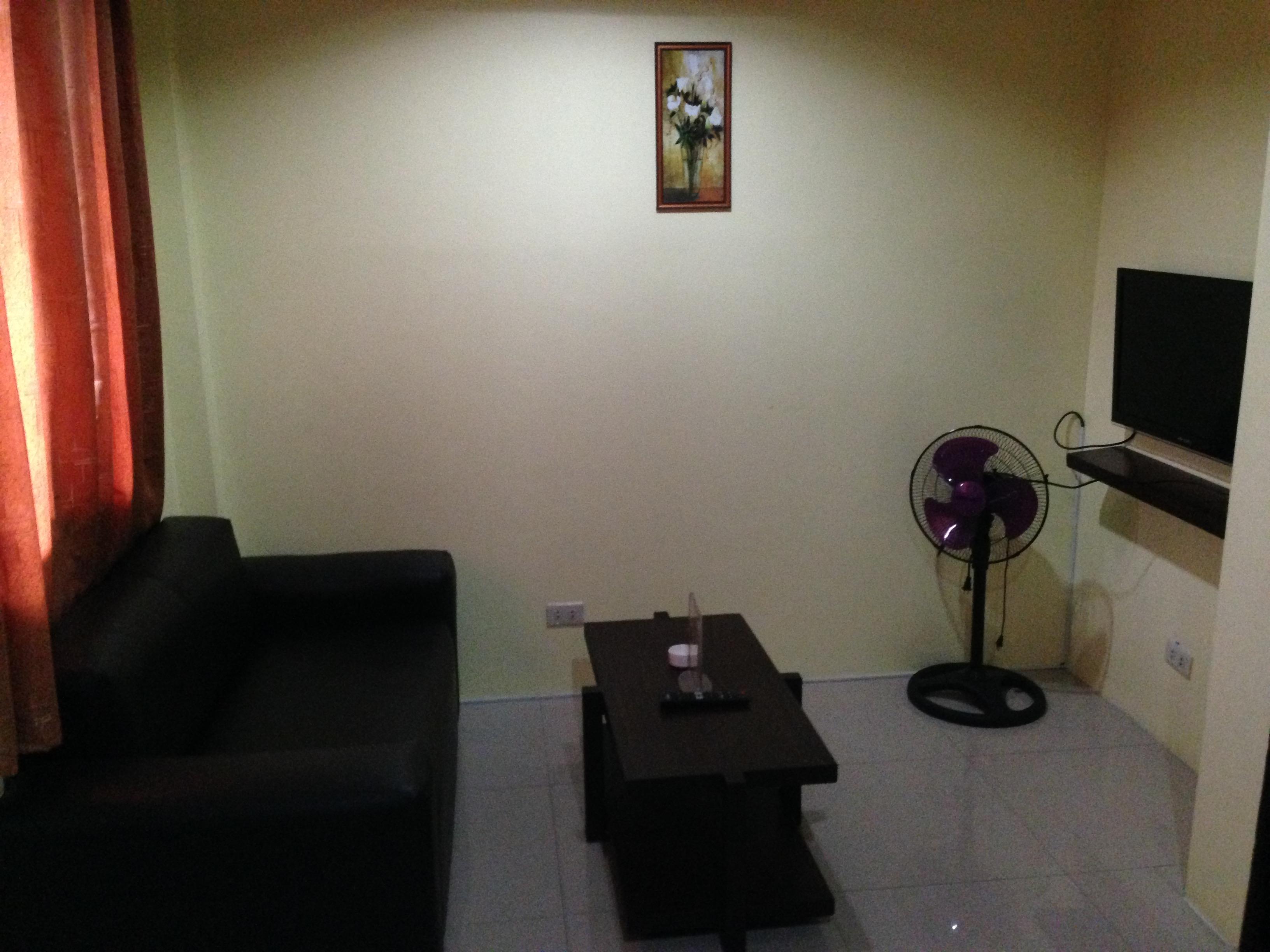 Poleng Suites Hotel
