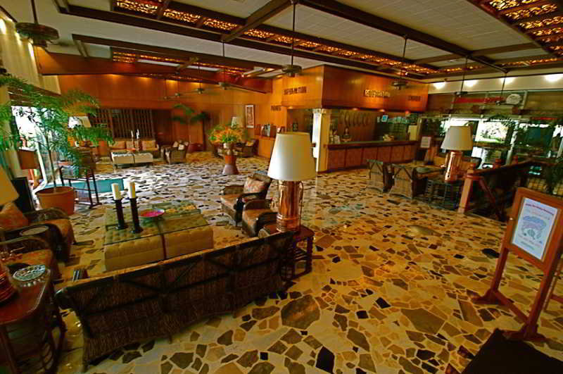 Oasis Hotel