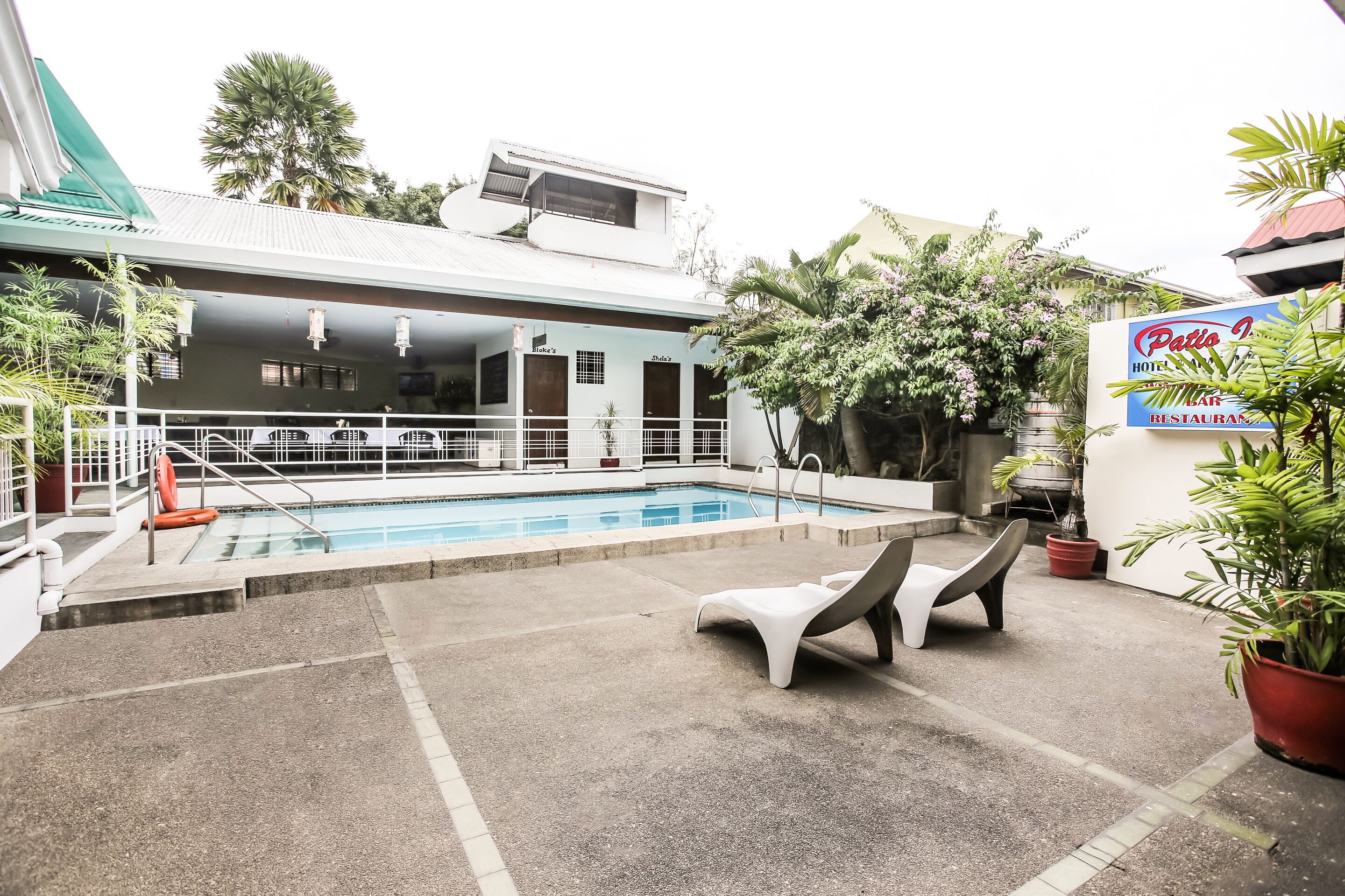 OYO 245 Patio Inn