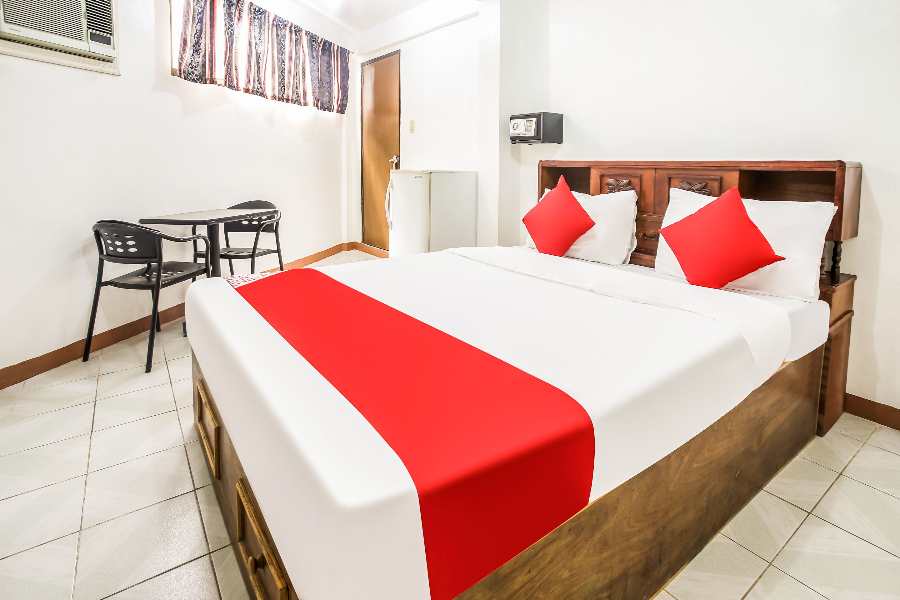 OYO 245 Patio Inn