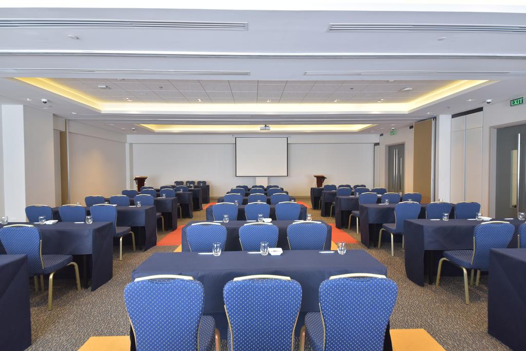 Park Inn By Radisson Clark