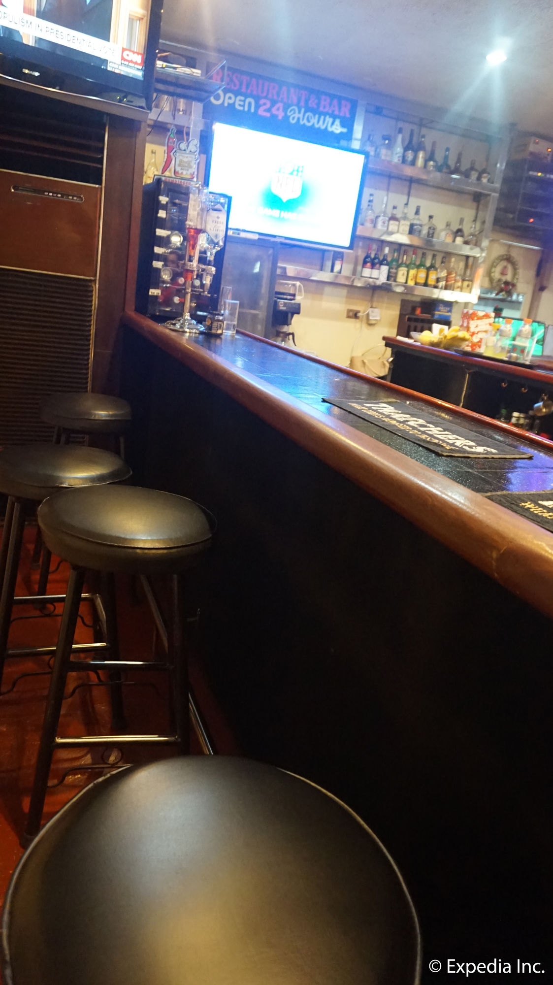 Phoenix Hotel Angeles