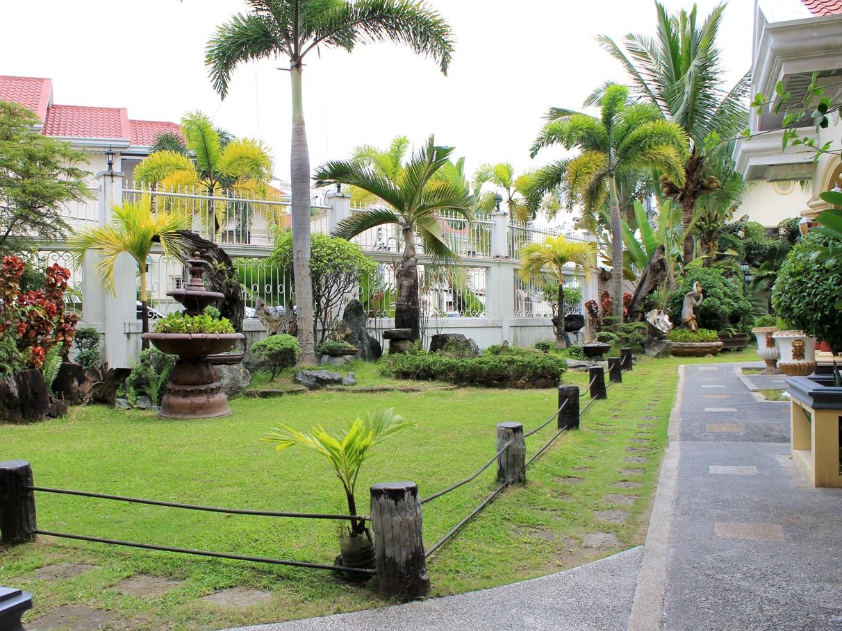 Prince Hotel