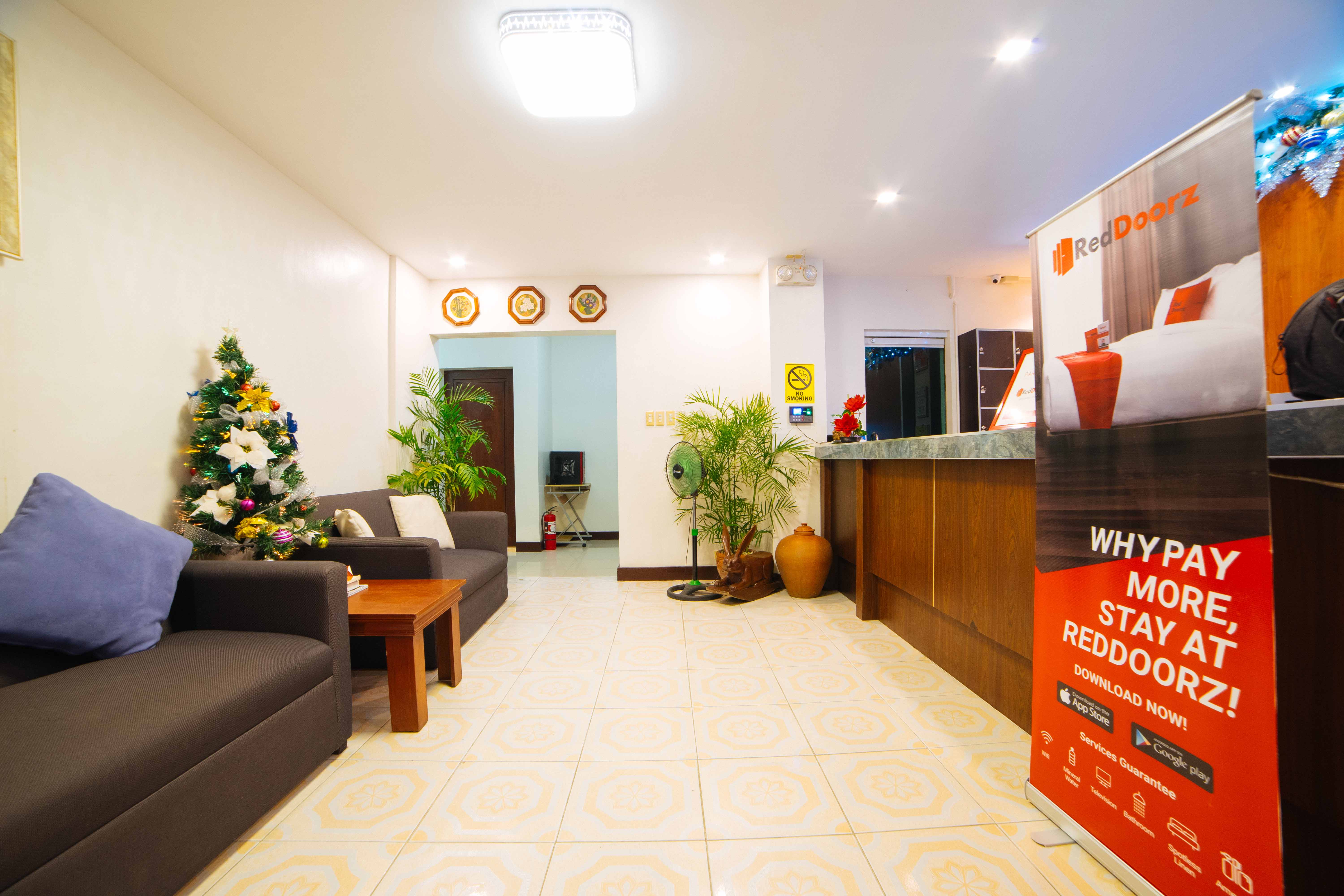 RedDoorz @ Josefa Subdivision Angeles City