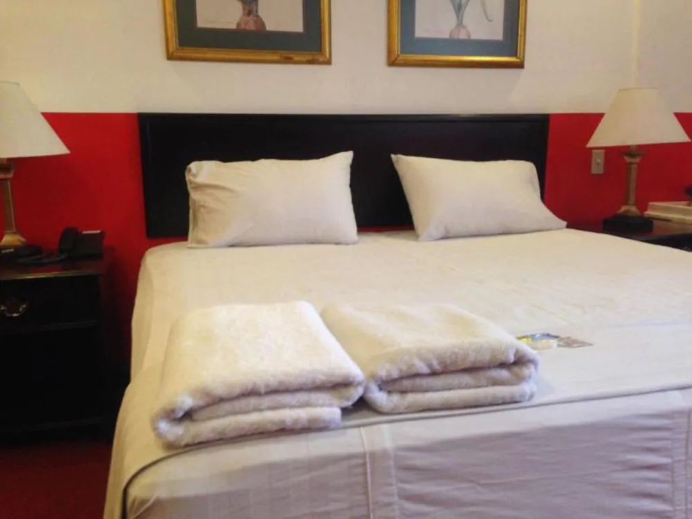 Diamondwood Hotel