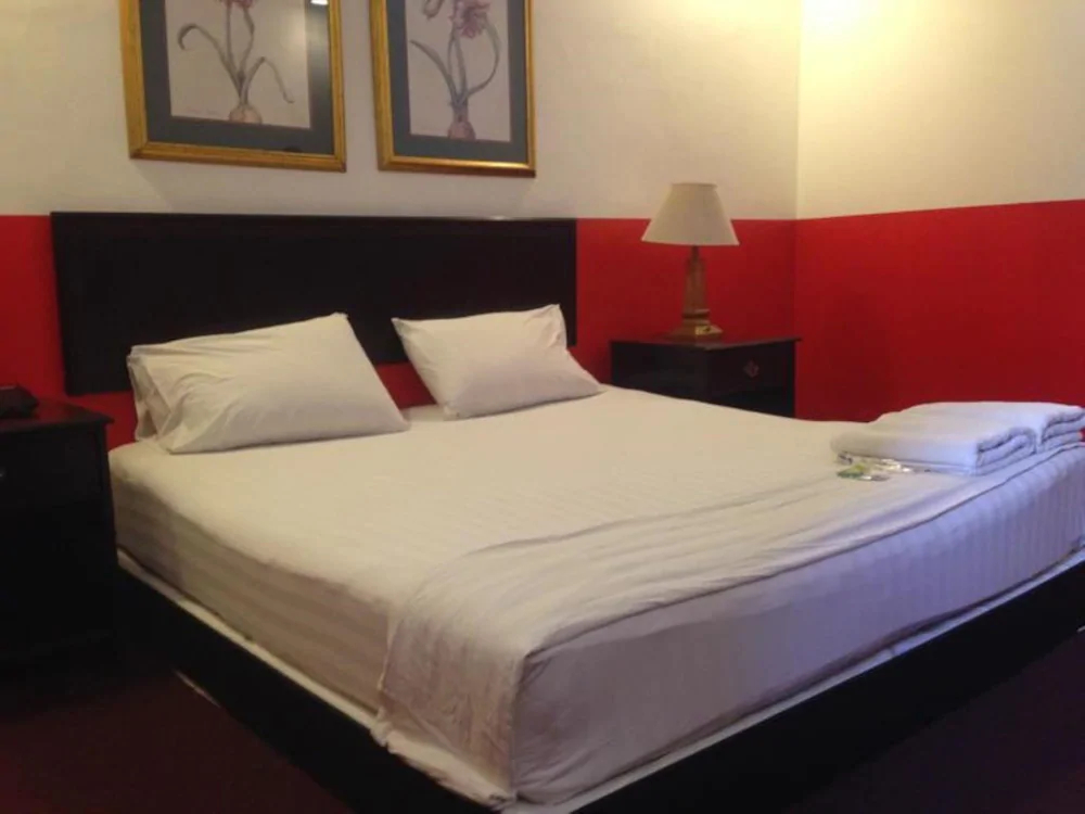 Diamondwood Hotel