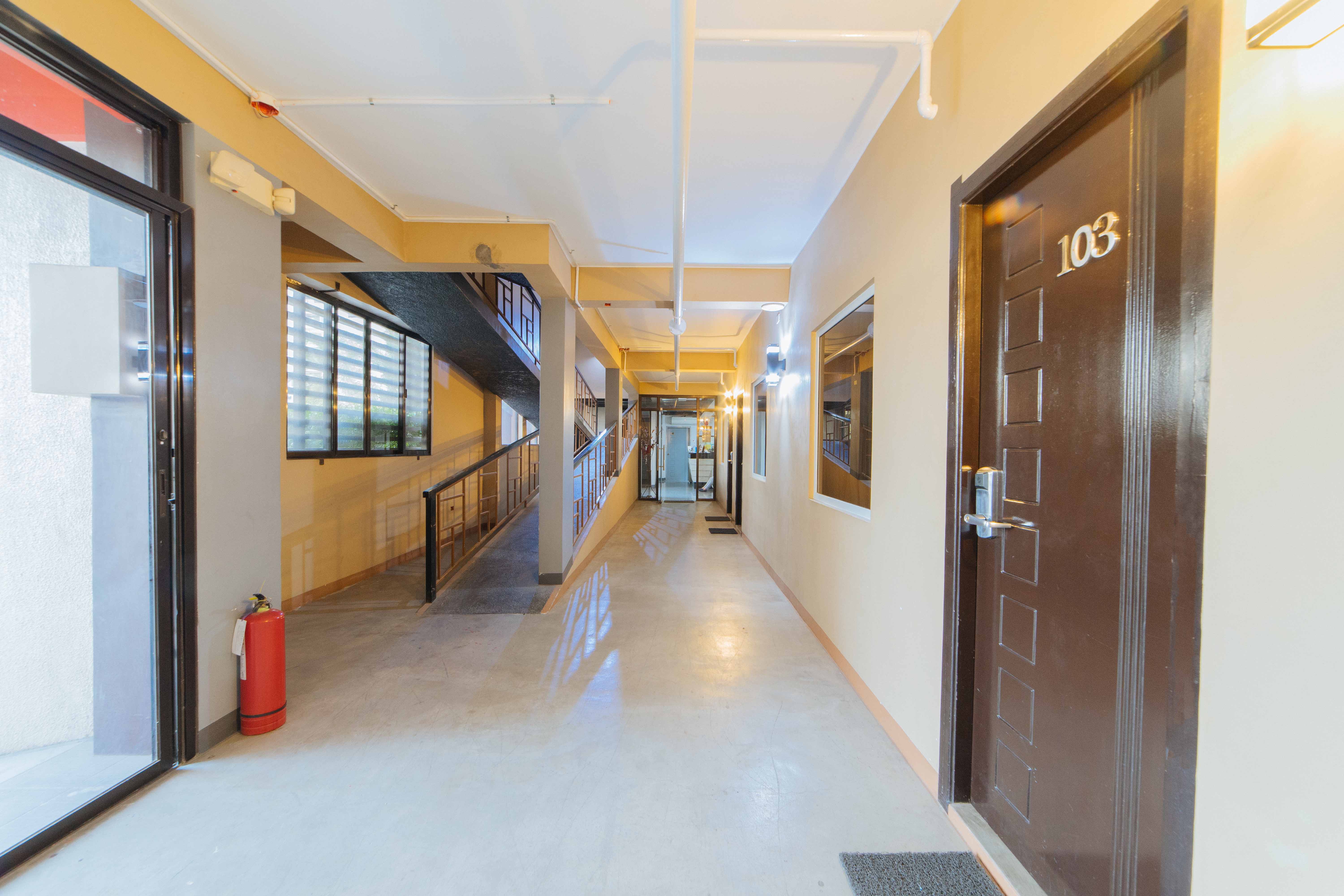 @The Pad Hotel and Resort by RedDoorz Premium