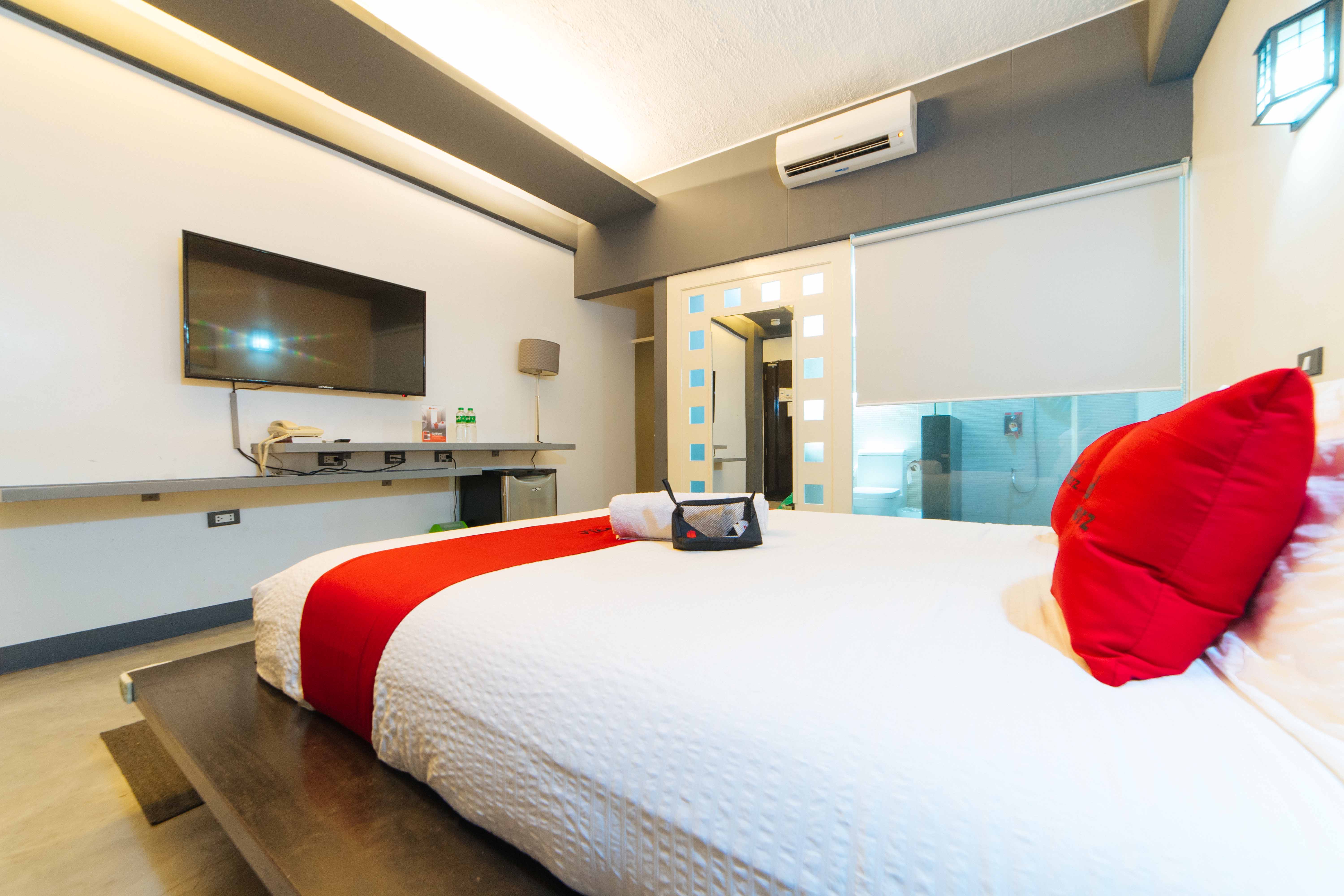 @The Pad Hotel and Resort by RedDoorz Premium