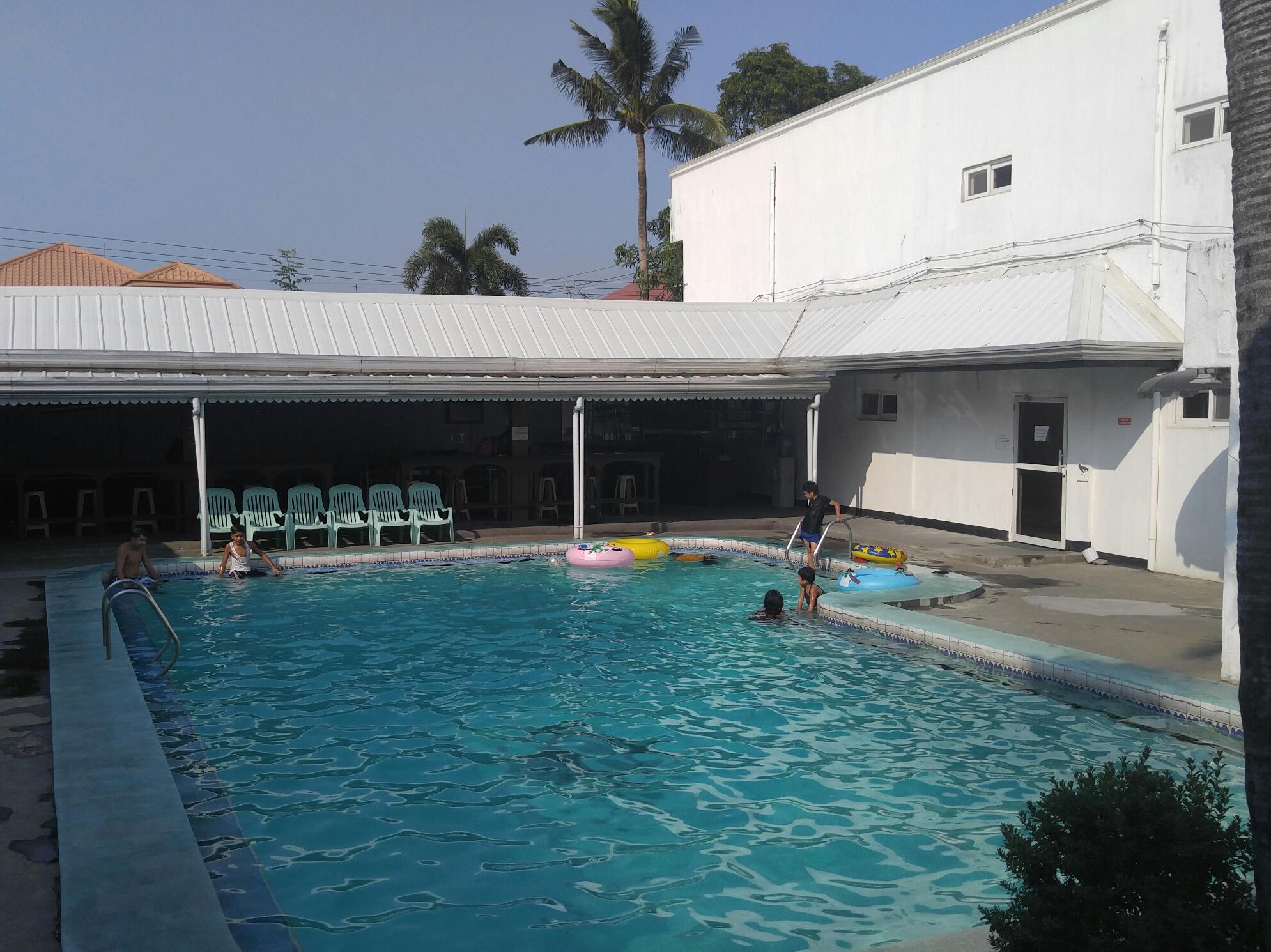VF Four Season Hotel