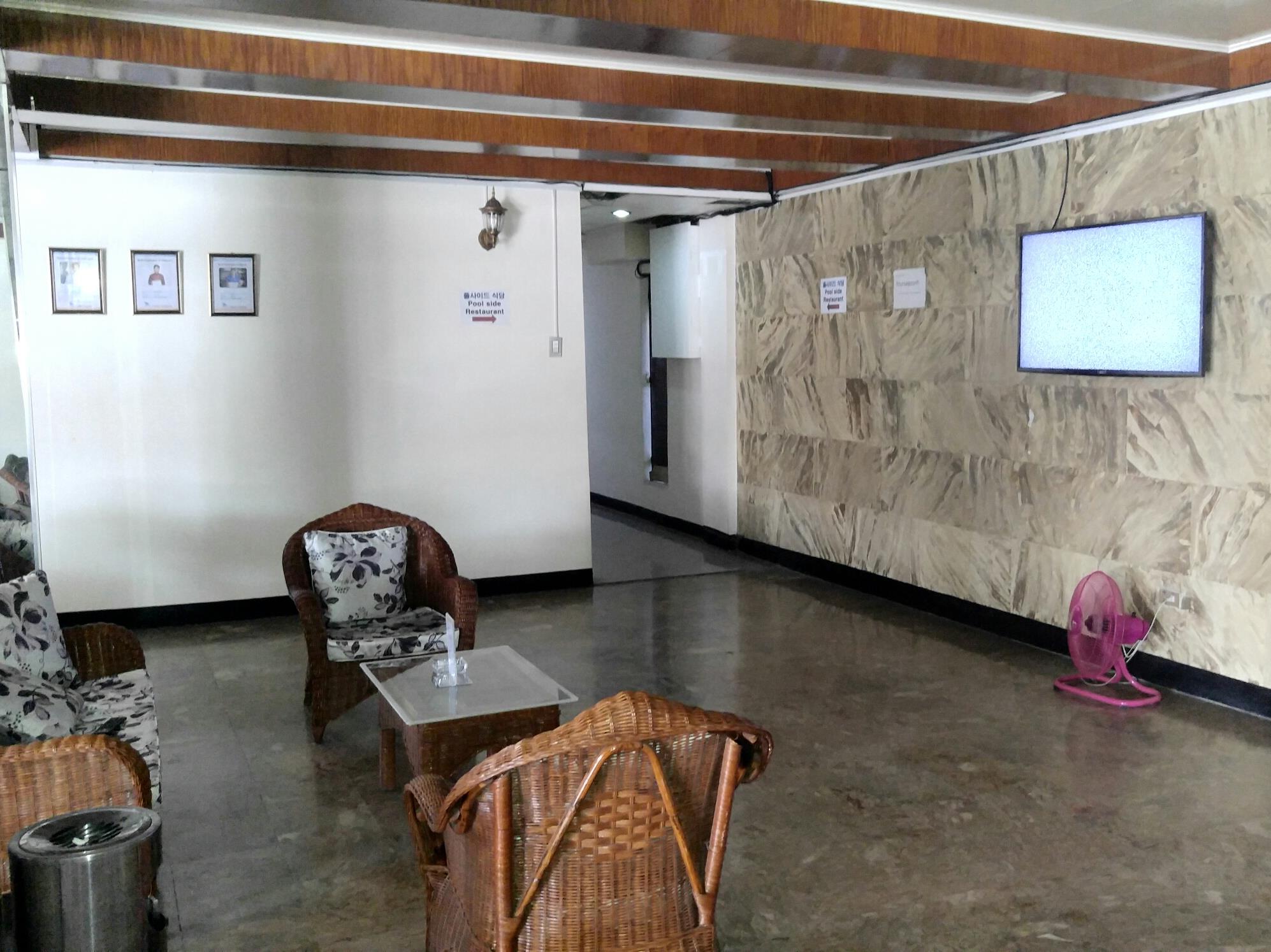 VF Four Season Hotel