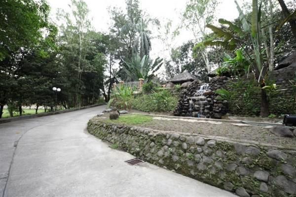 Woodland Resort