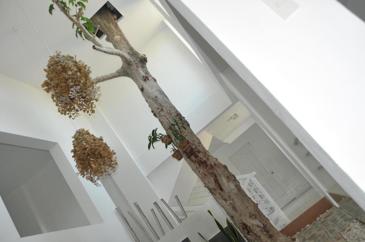 Date & Dine Residences