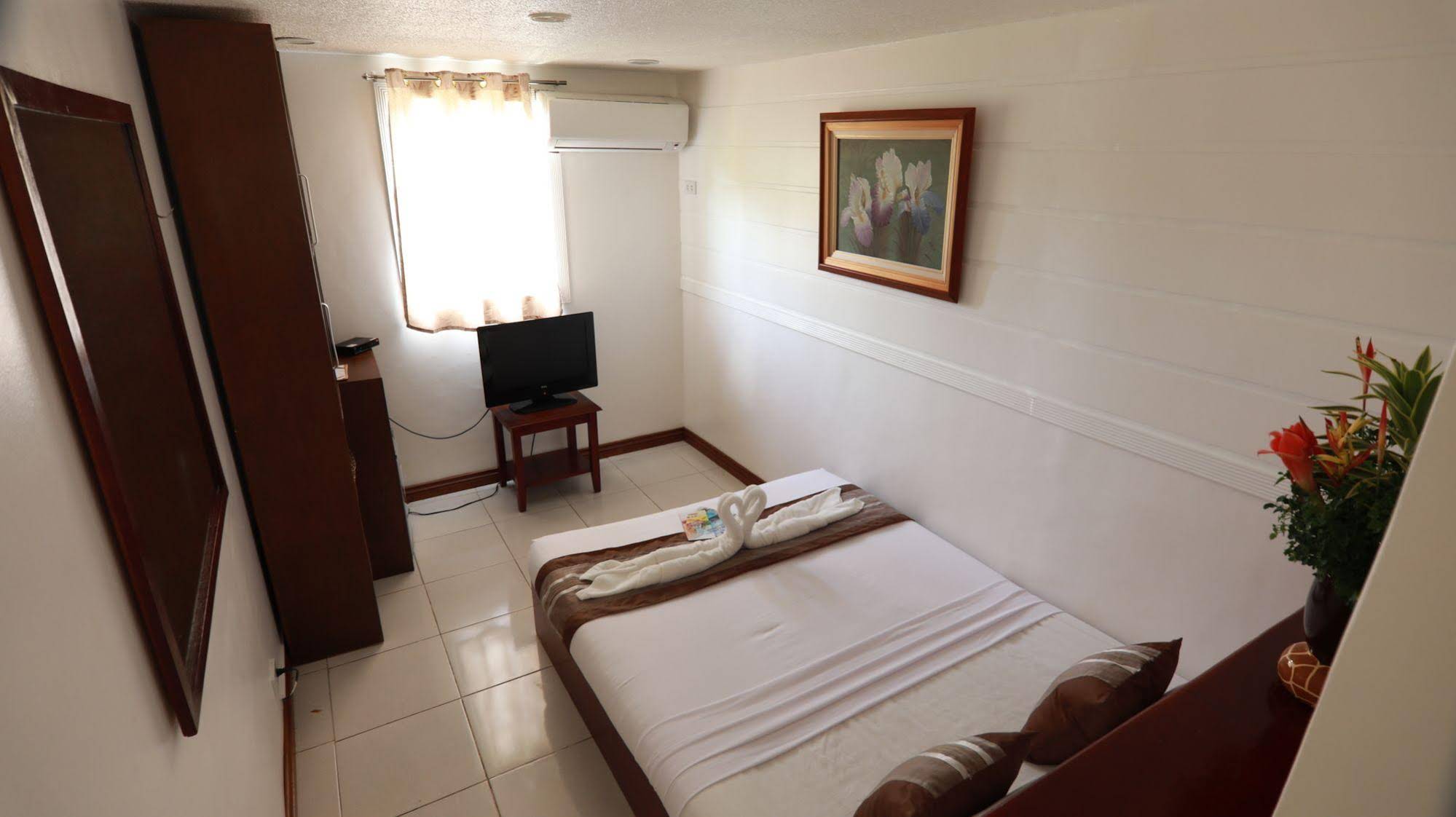Loreland Farm Resort