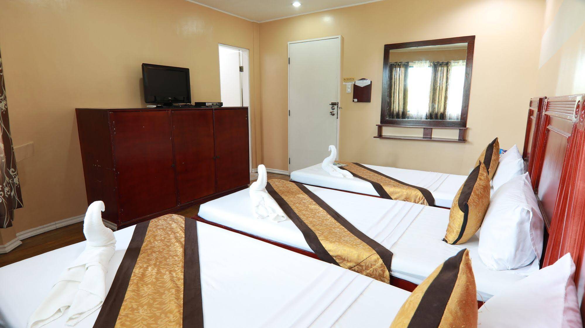 Loreland Farm Resort