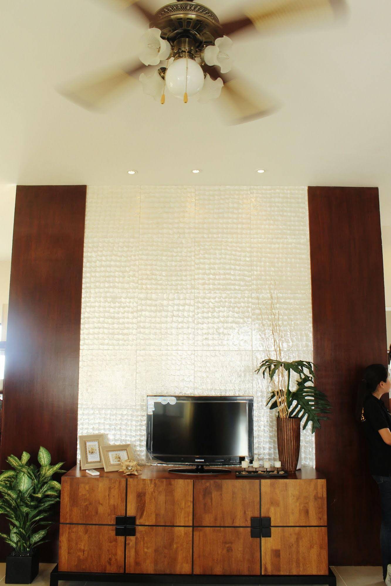 Argao Royal Palms Service Villas