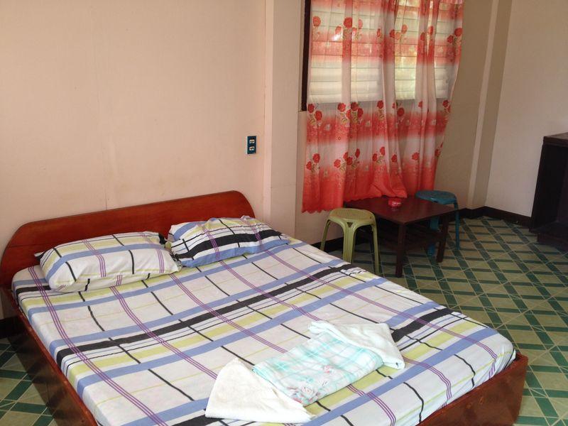 Looc Garden Beach Resort
