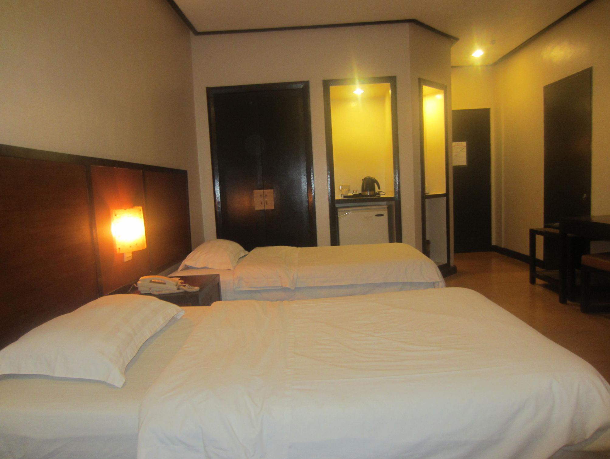 Bacolod Business Inn