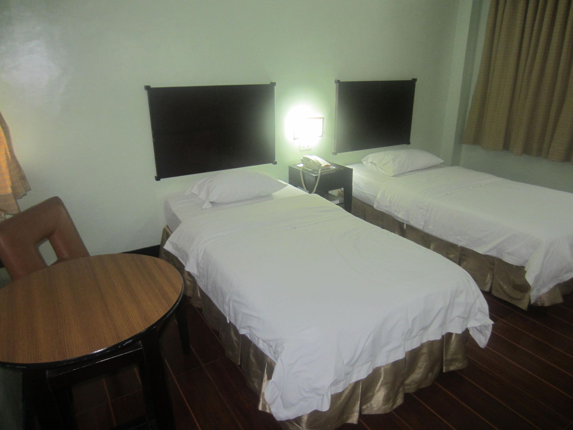 Bacolod Business Inn