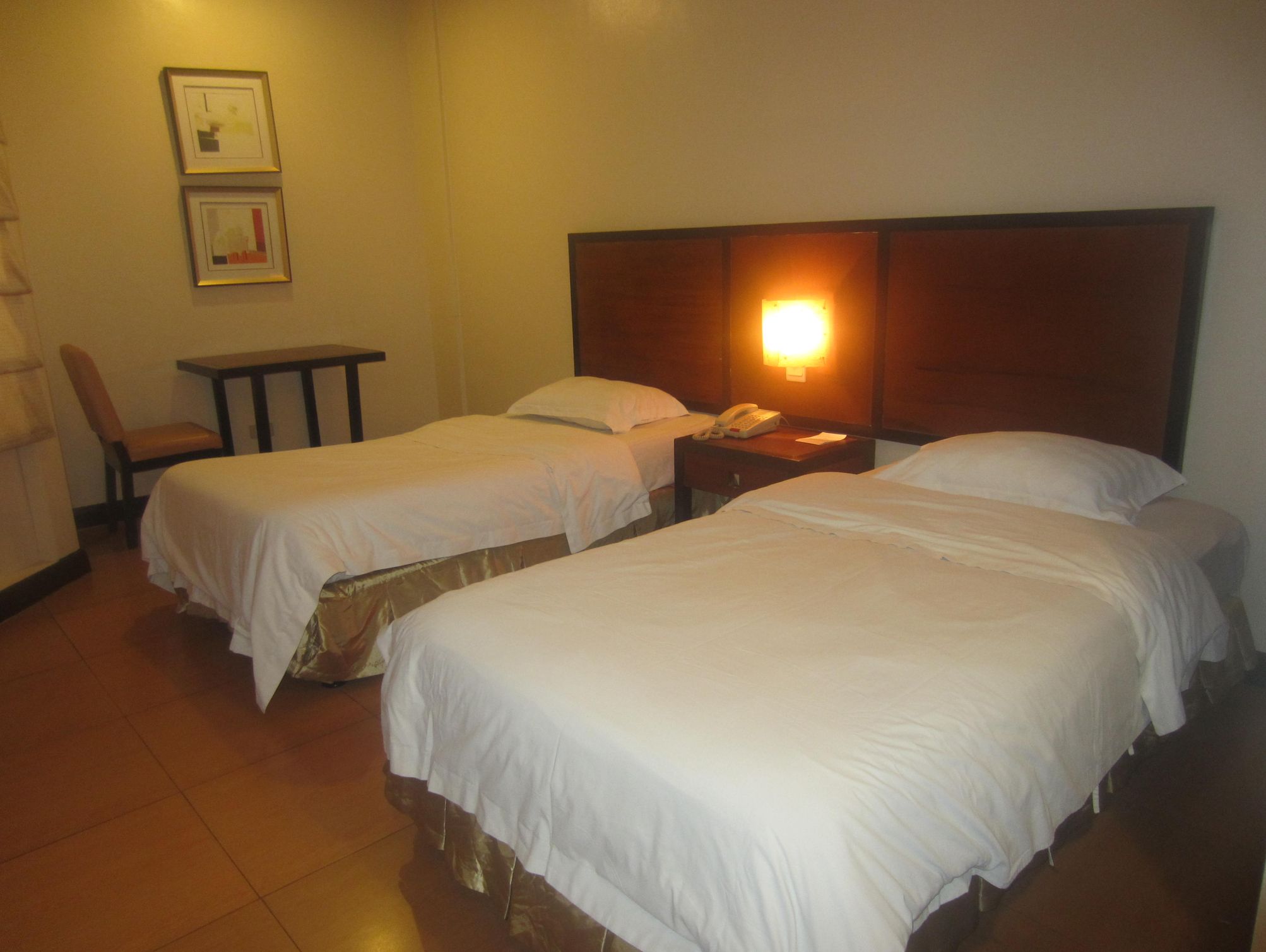 Bacolod Business Inn