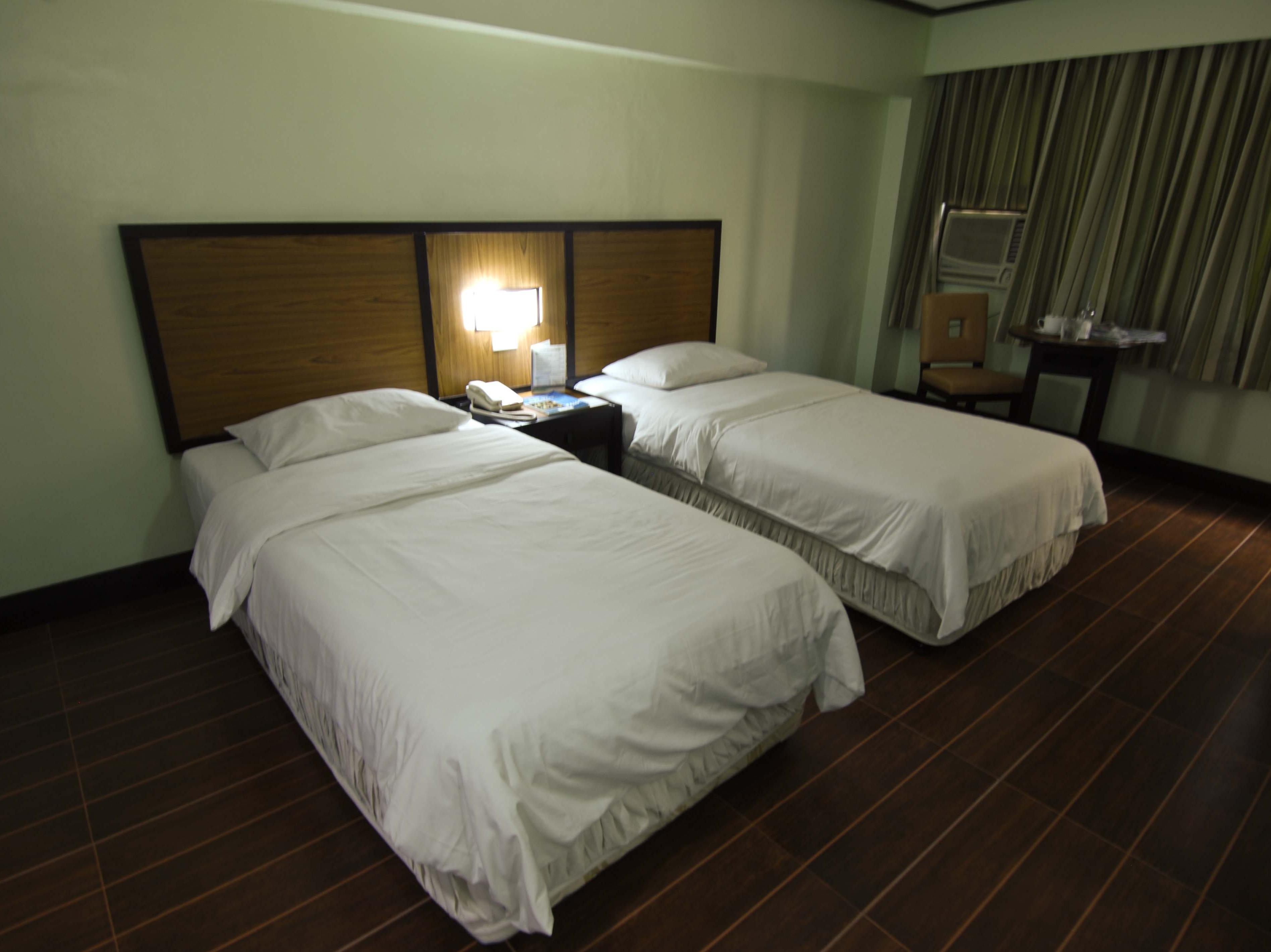 Bacolod Business Inn