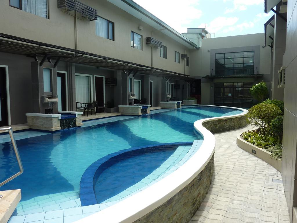 Circle Inn - Hotel & Suites