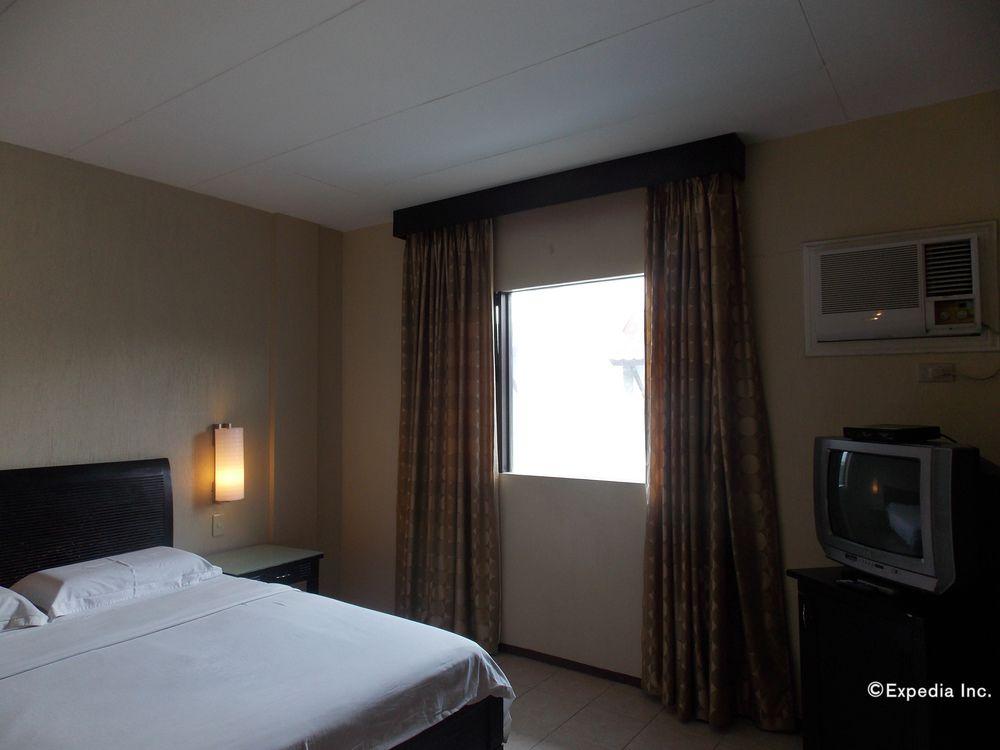 Circle Inn - Hotel & Suites