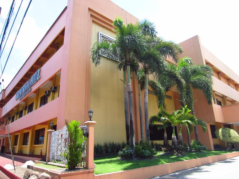 Grand Regal Hotel Bacolod