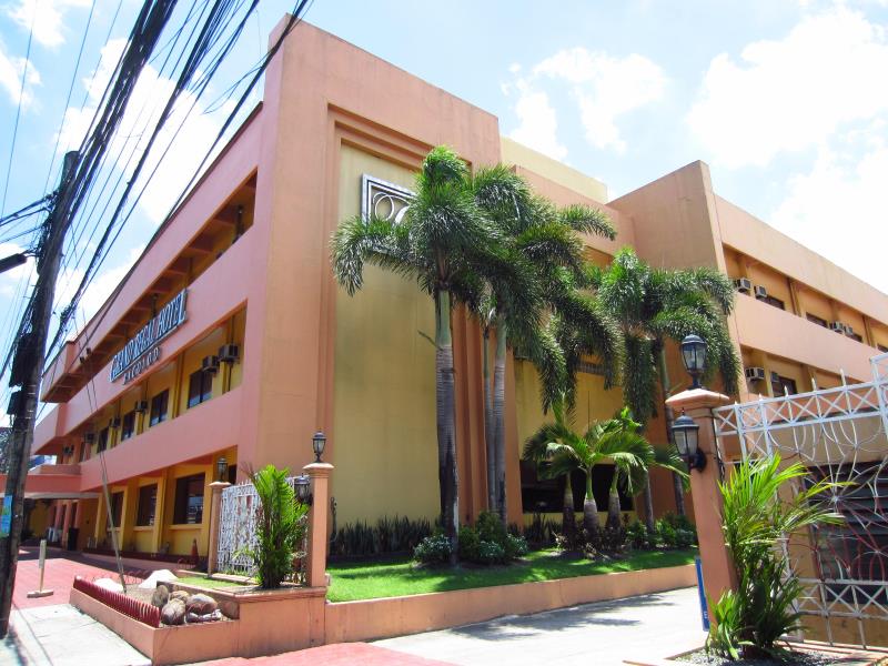 Grand Regal Hotel Bacolod