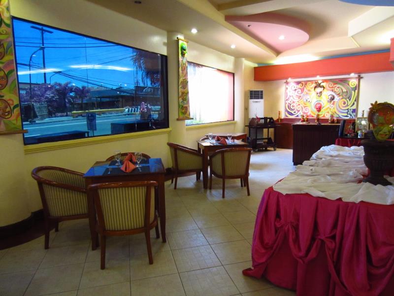 Grand Regal Hotel Bacolod
