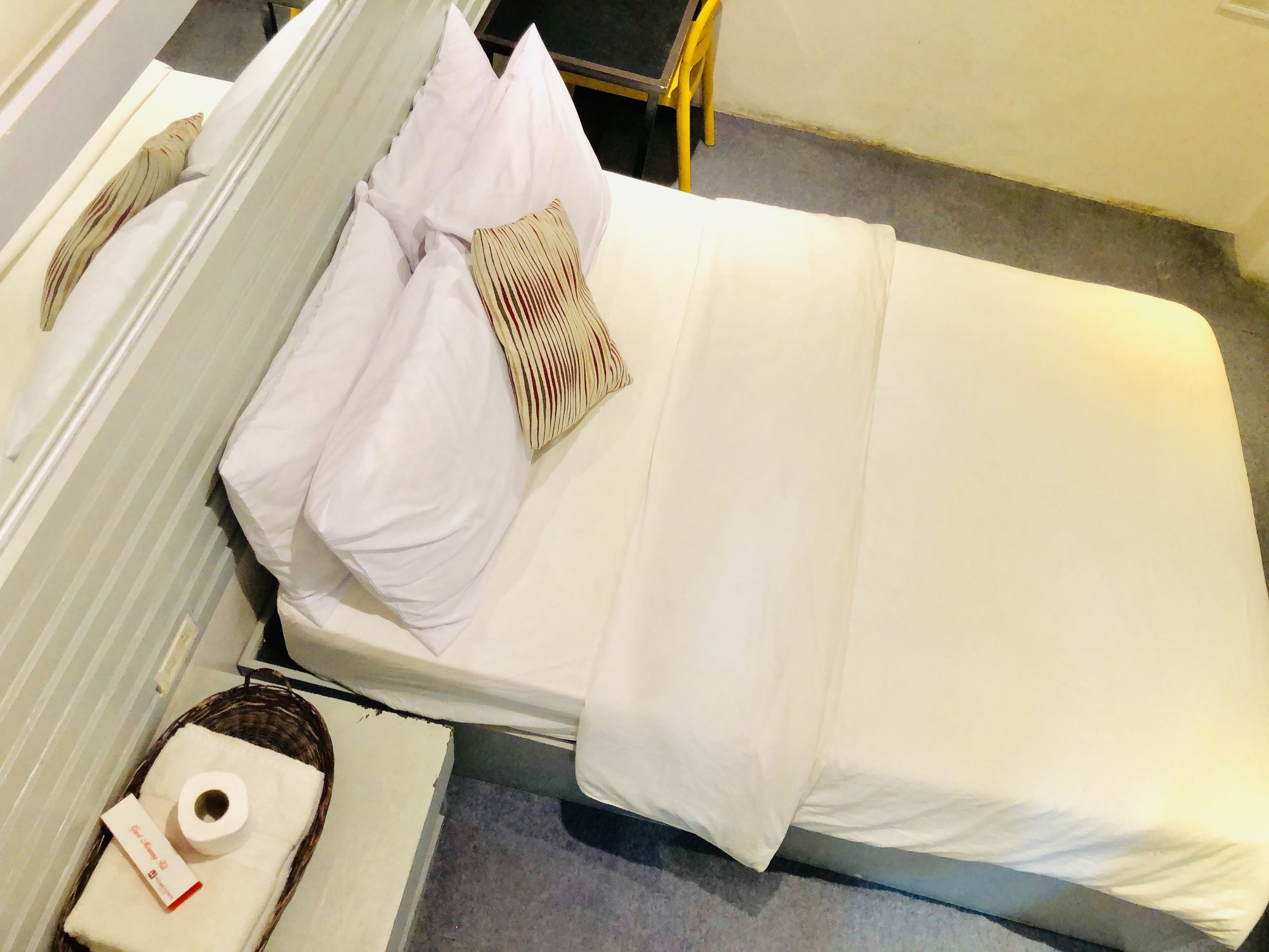 Hometown Hotel Bacolod Lacson