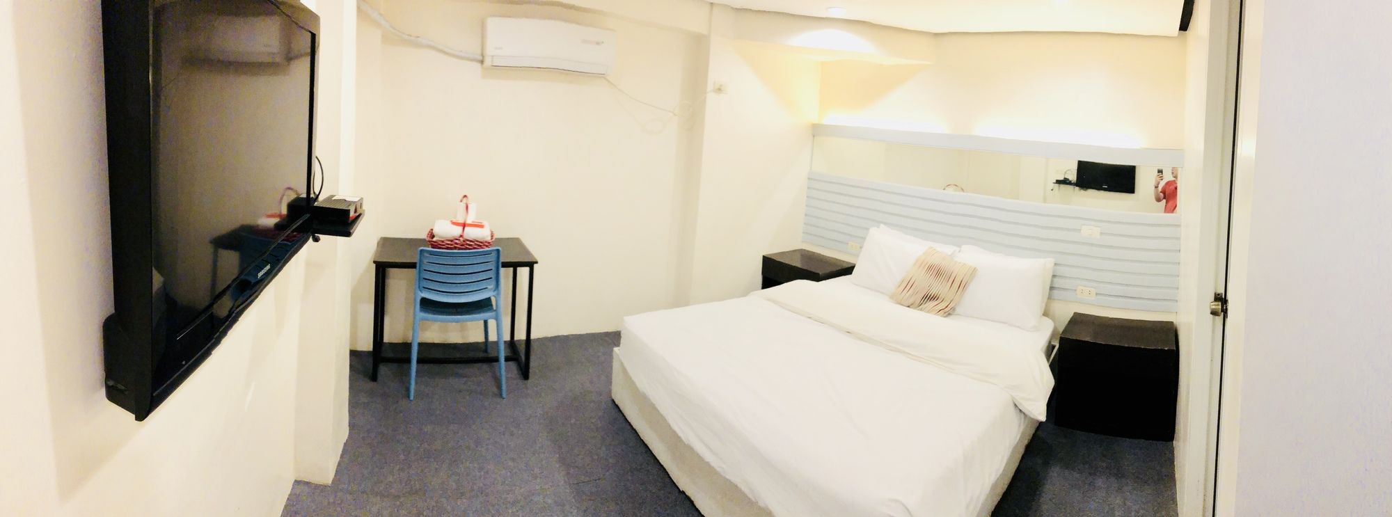 Hometown Hotel Bacolod Lacson