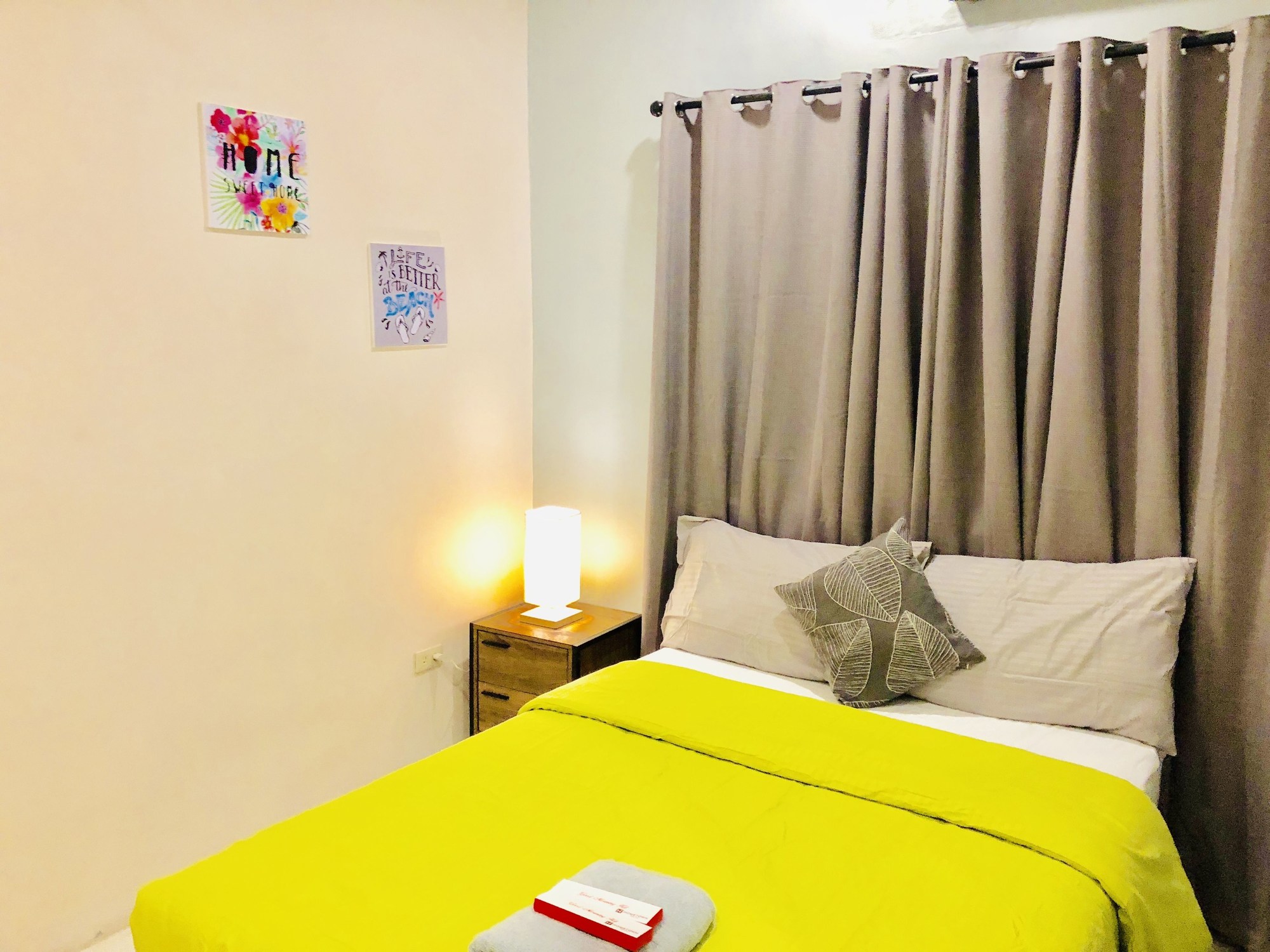 Hometown Hotel Bacolod Lacson