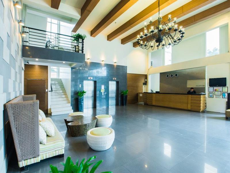 L'Fisher Chalet