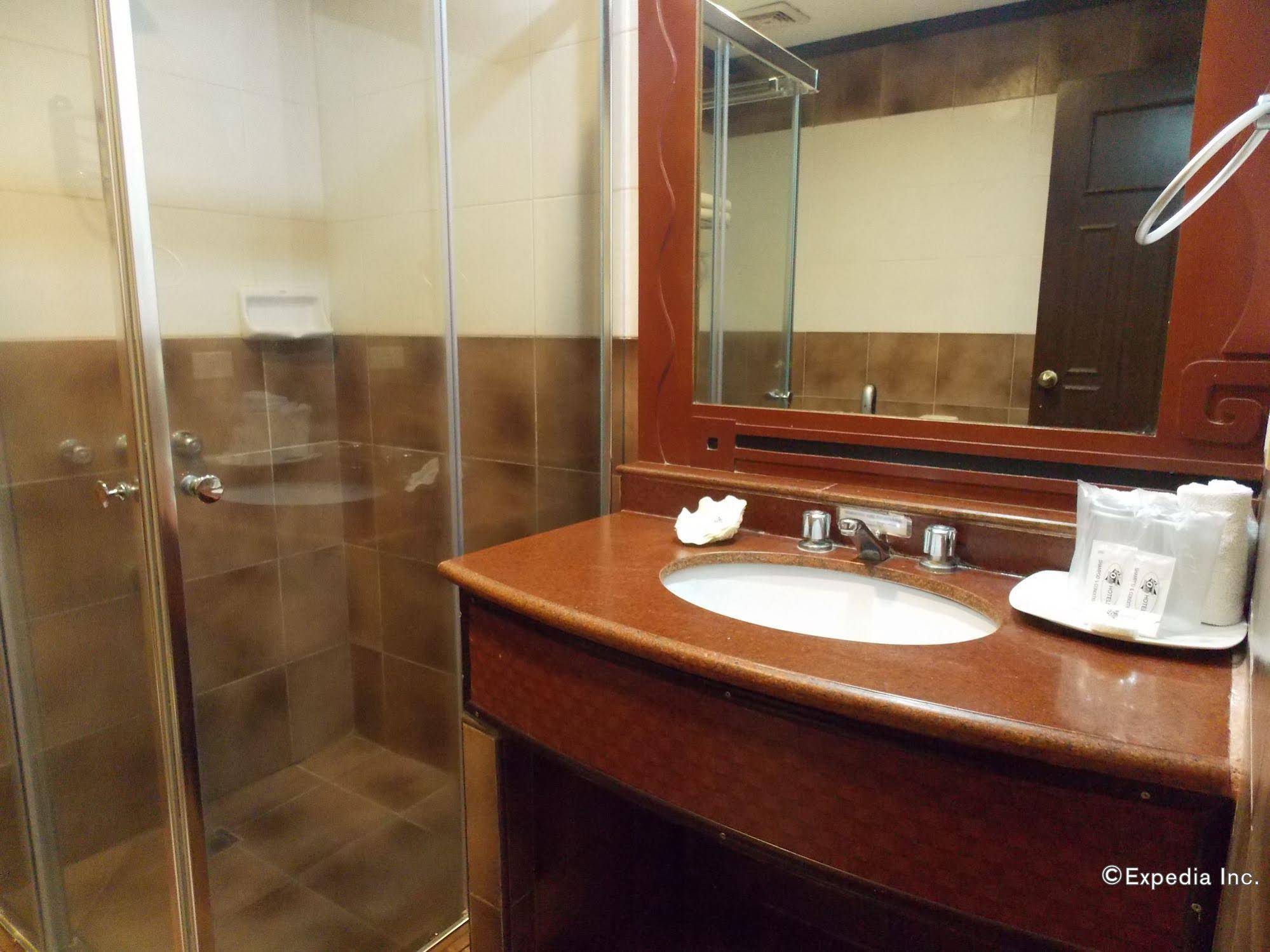 MO2 Westown Hotel Bacolod - Mandalagan