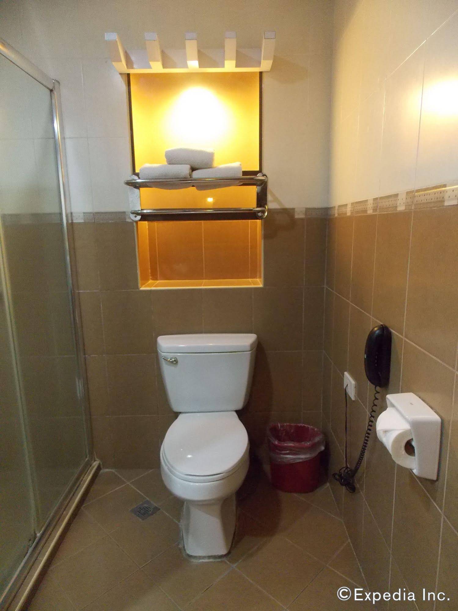 MO2 Westown Hotel Bacolod - Mandalagan