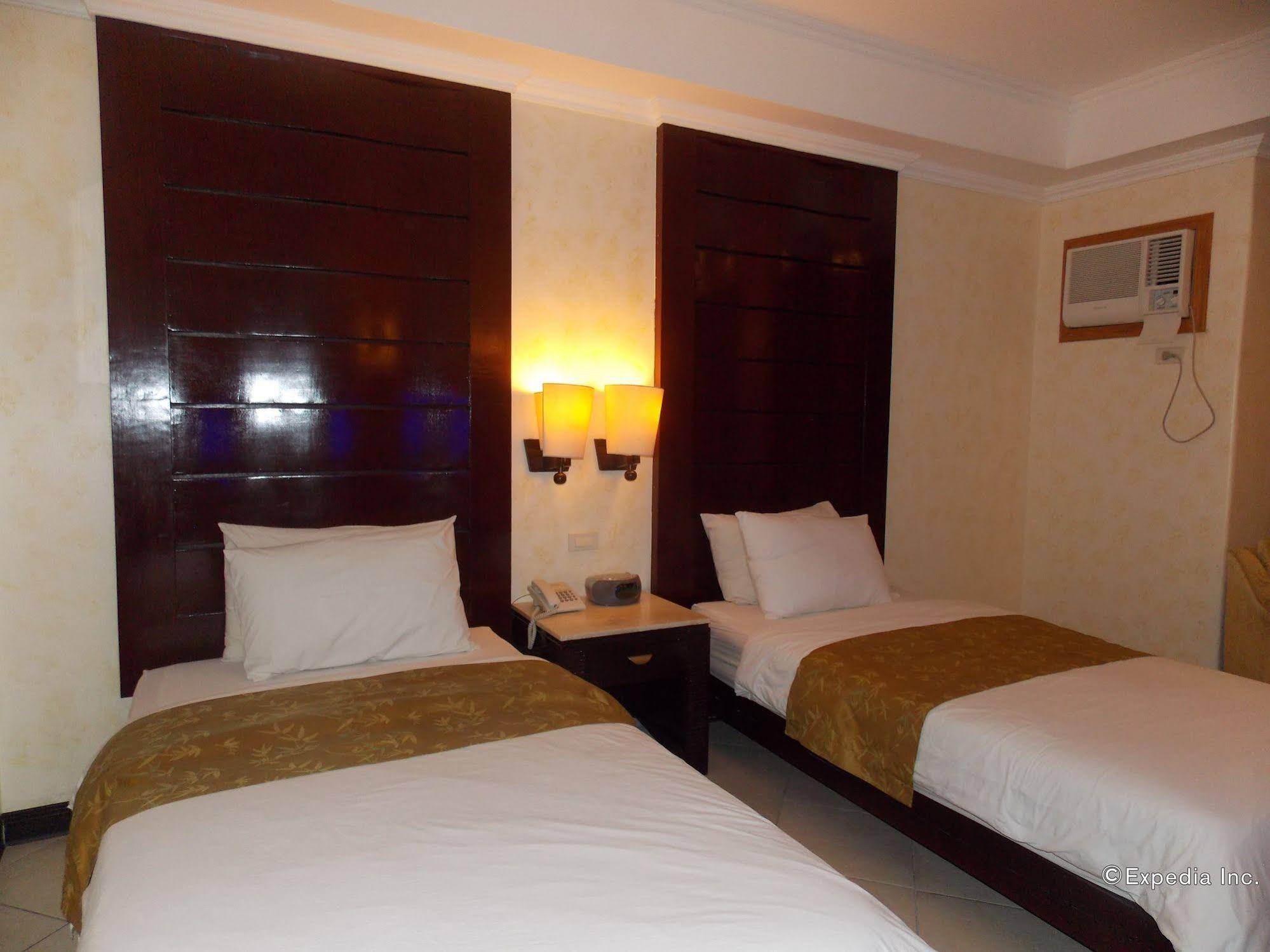 MO2 Westown Hotel Bacolod - Mandalagan