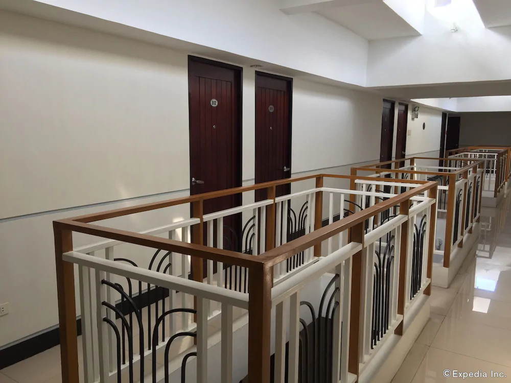 Negrense Suites
