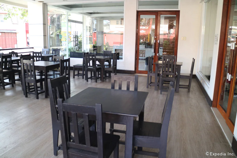 Negrense Suites