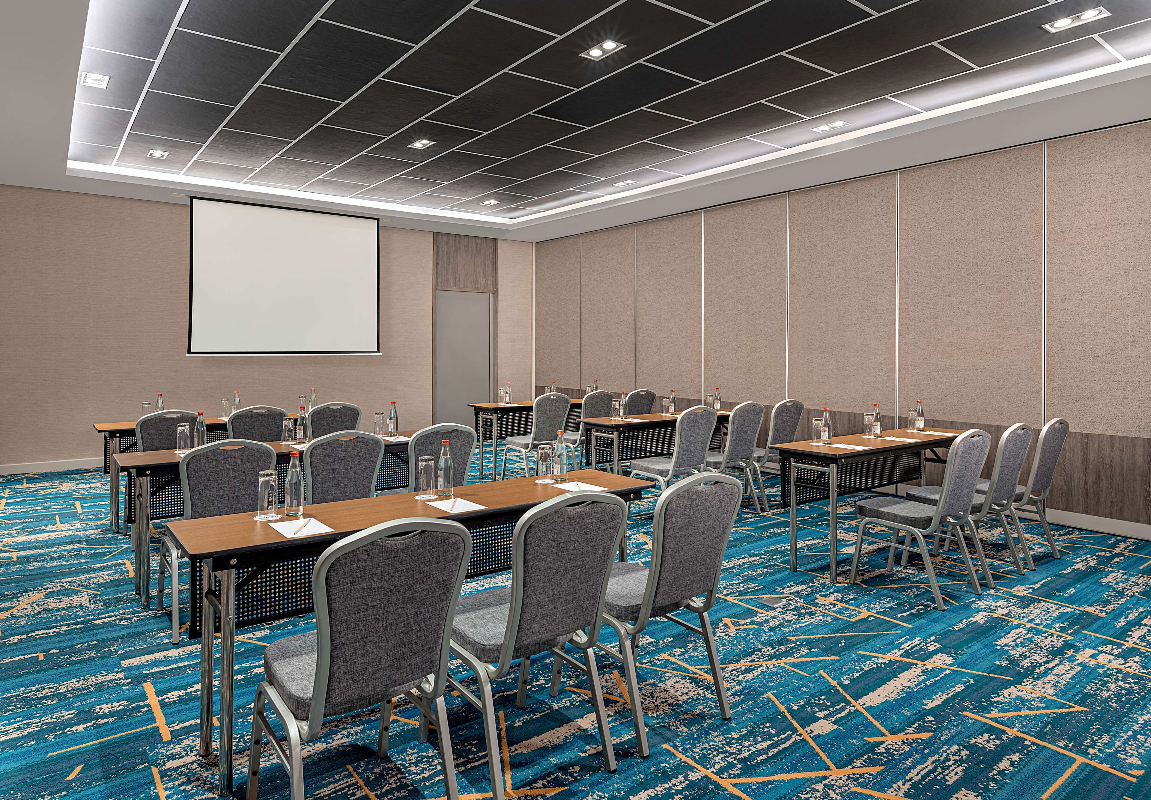 Park Inn By Radisson Bacolod