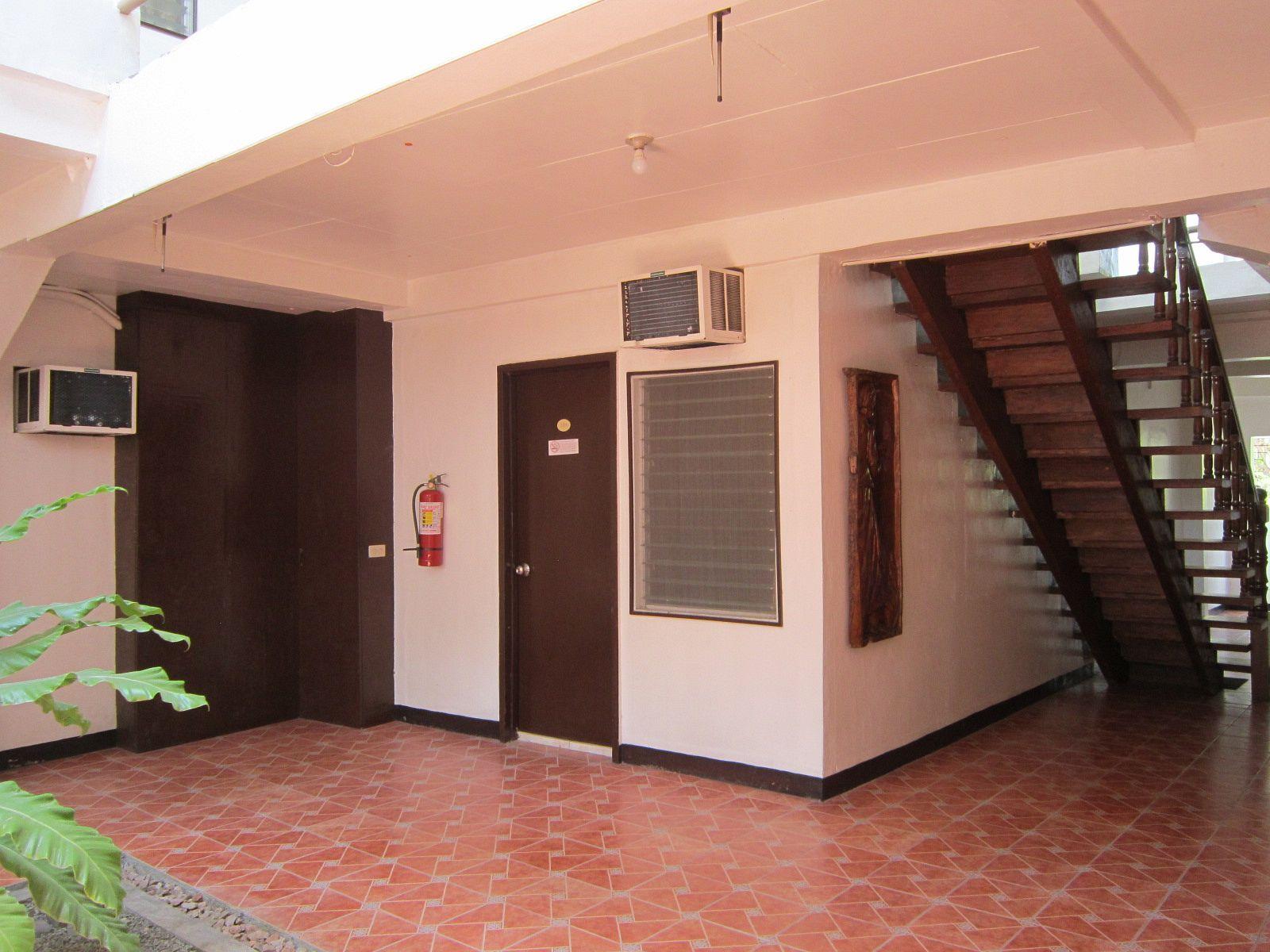 Pleasant Travelers Pension House