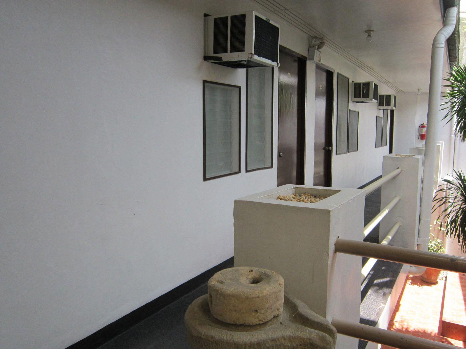 Pleasant Travelers Pension House