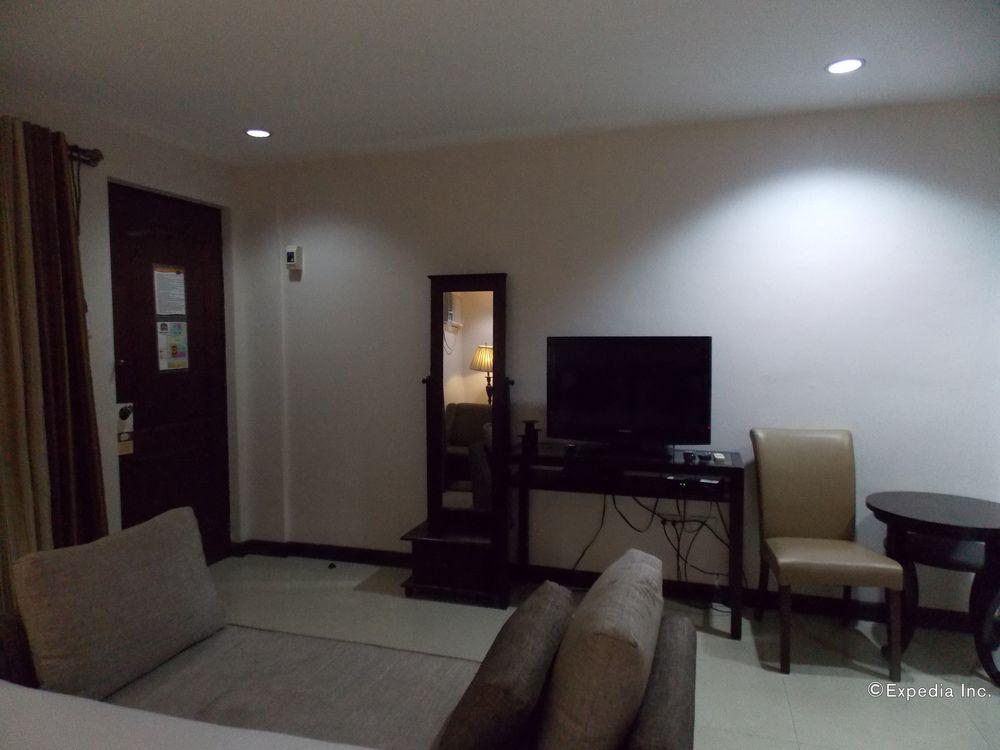 The Suites at Calle Nueva