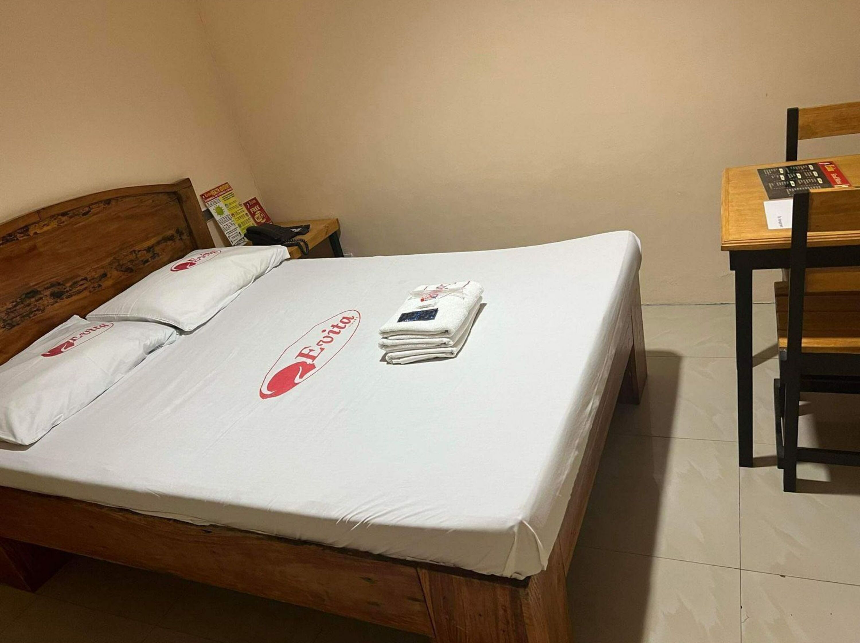 Evita Hotel Bacoor By Oyo