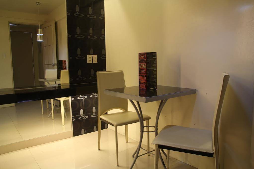 One Serenata Hotel Bacoor