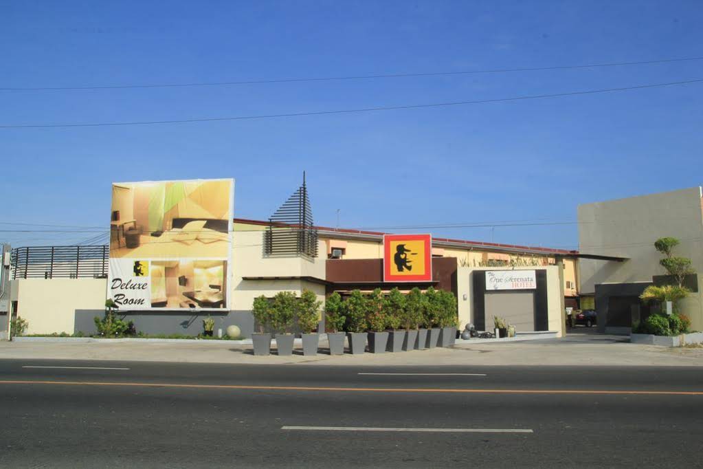 One Serenata Hotel Bacoor